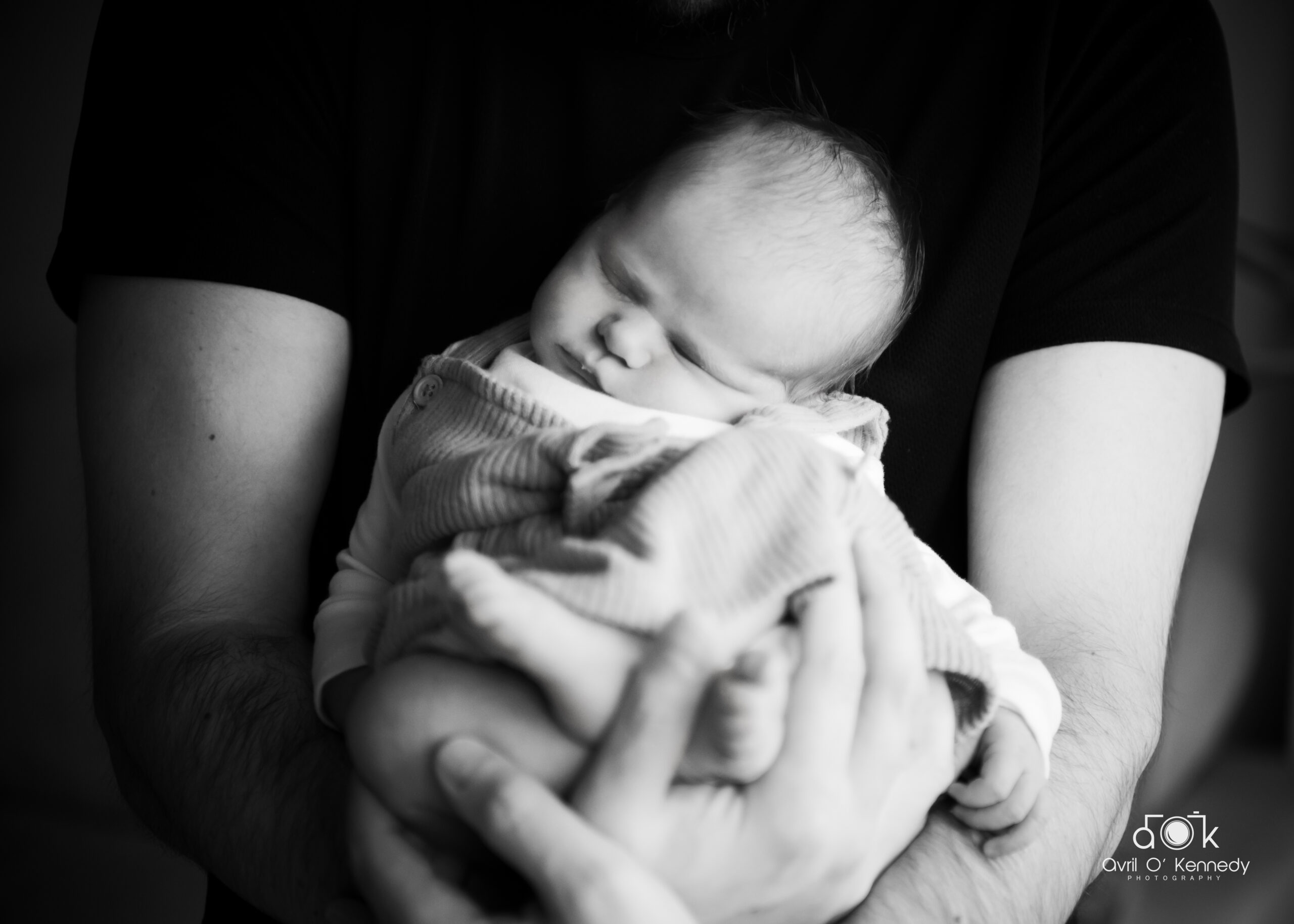 Lifestyle newborn professional photography session